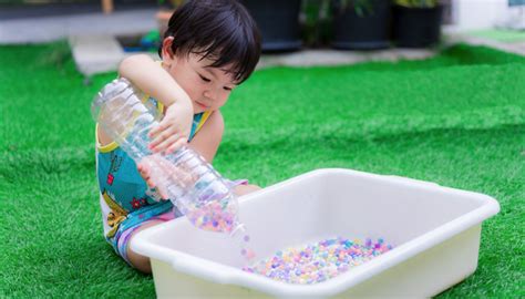 Water Beads: 7 Fun Sensory Play Activities for Kids | WonderBaby.org