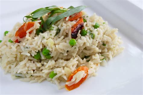 Riz crémeux au lait de coco et aux légumes grillés Savoureux Bonheur