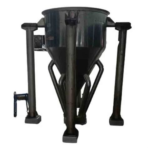 Chemicals Oils Silver Stainless Steel Conical Tank For Industries