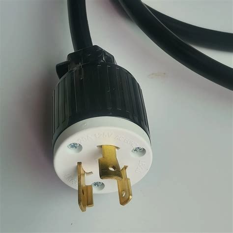 20AMP 125 Volt AC 2-Pole 3 Wire Grounding Rewireable American