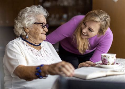 practical tips  caring  elderly family members  home