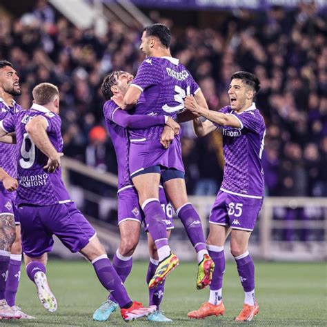 Calcio Coppa Italia La Fiorentina Batte Di Misura L Atalanta E Si