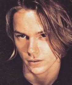 Pin By Dmg On Looking River Phoenix River Phenix Phoenix