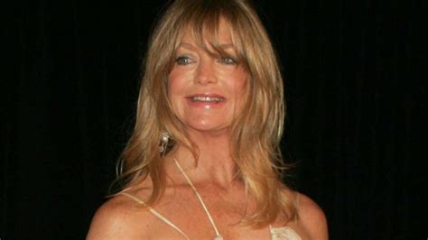 Goldie Hawn Looks Breathtaking In Intimate Beach Wedding Photo As She