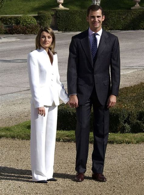 Kamala Harris Sucumbe Al Traje Blanco De Do A Letizia Y Melania Trump