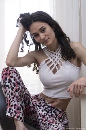 WeAreHairy Amanda Carol Amanda Carol Strips Nude On Her White To Table X Px Sep