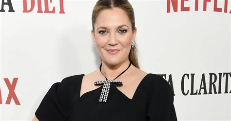 Drew Barrymore Helps A Netflix Fan Pull Off A Surprise Proposal