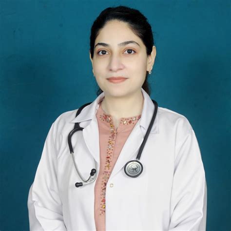 Dr Irsa Jamil Medical Officer Surayya Azeem Teaching Hospital