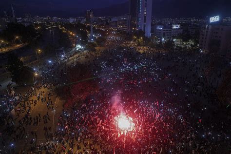 Chile Protests Resume, Demonstrations Crimp Economic Growth - Latino Rebels