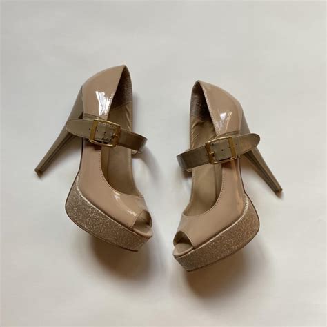 Steve Madden Nude And Glitter Heels Size 5 Depop