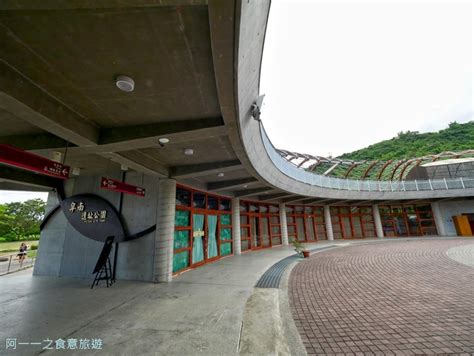 卑南遺址公園│台東古蹟景點～神秘月形石柱，環太平洋最大的史前墓葬遺址 阿一一之食意旅遊