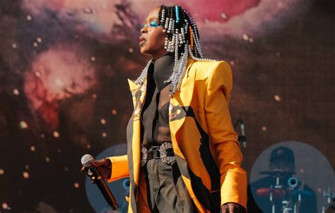 Watch Lauryn Hill Perform Her Hits During Son Yg Marleys Coachella Set