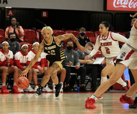 Basketball Women UNCP Lumberton Visitor S Bureau