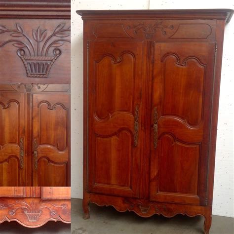 Armoire Ancienne Sculptee Le Specialiste Du Meuble Ancien