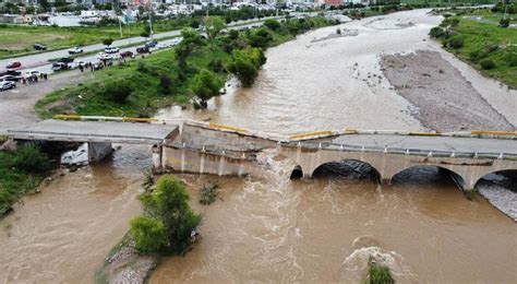 FOTOS Así quedó el puente Los Arcos en río Sacramento