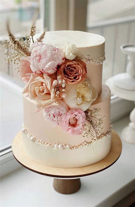 Unique Wedding Cakes Designs