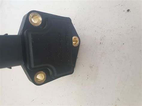 25571463 25571463 30750939 Oil Pressure Sensor Oil Level Sensor Volvo V70 2007 2 4l