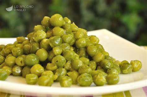 Ricetta Piselli In Padella Le Ricette Dello Spicchio D Aglio