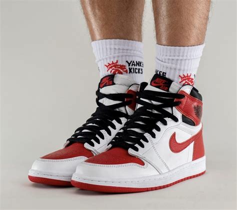 AIR JORDAN 1 HIGH OG HERITAGE OFFICIAL LOOK