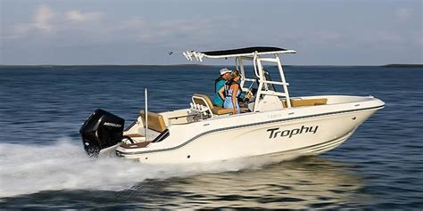 Bayliner T Cx Contact Your Local Marinemax Store About Availability