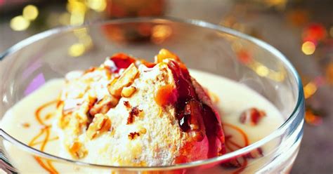 Recette Ile Flottante Aux P Cans Cr Me Au Sirop D Rable Marie Claire