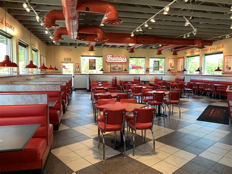 Freddy S Frozen Custard And Steakburgers Interior A Photo On Flickriver