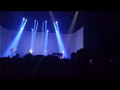 Live from Montréal Tom odell Somebody else YouTube