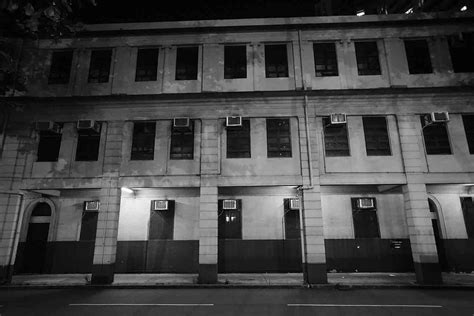 Yau Ma Tei Police Station at night, Kowloon, 28 July 2017 | Hong Kong ...