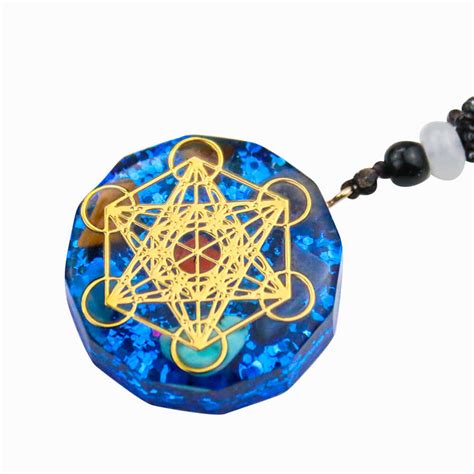 Collier Pendentif Cube De M Tatron Orgonite Bleue Chakras