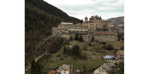 Hautes Alpes Fort Queyras De Nouveau En Vente Et Mis Aux Ench Res