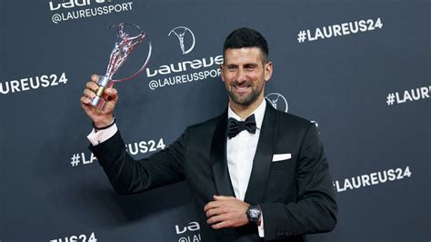 Tennis Novak Djokovic Lu Sportif De L Ann E Il Gale Encore Federer