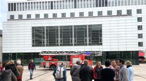 Bilder Rathaus Nach Feueralarm Evakuiert