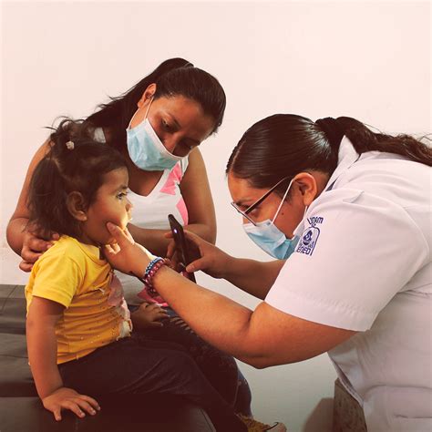 Atención Primaria Compañeros En Salud