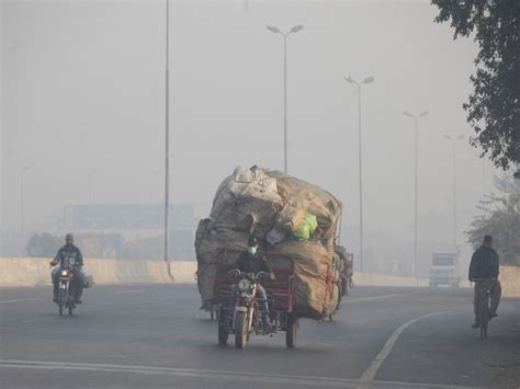 Pakistan Lahore Tops Global Pollution Ranking With 470 AQI The Asian