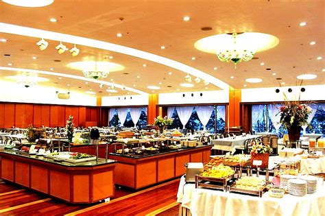 Breakfast buffet / myLot