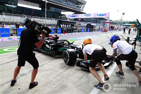 F1 Bottas diz que punição por rodada no pitlane foi bem severa