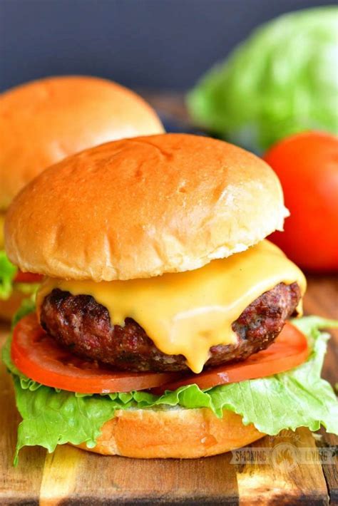 Grilled Burgers - Learn To Make The Best Grilled Burgers