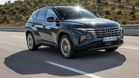 Nuova Hyundai Tucson 1 6 Full Hybrid 2021 Prova E Opinioni MotorBox