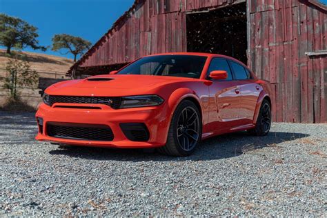 Dodge Charger Scat Pack Widebody 2022 pleine grandeur à cinq places