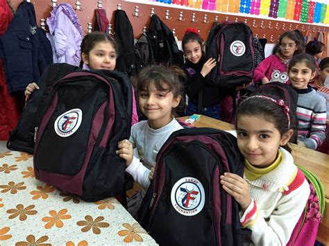 Syrian Children's Charity Focuses on Education in 2022 | Syrian ...