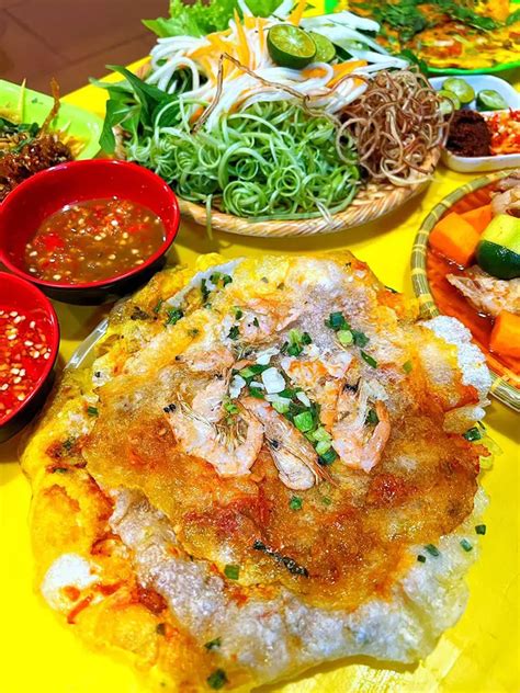 ban  biet top  quan banh ep hue ngon tru danh