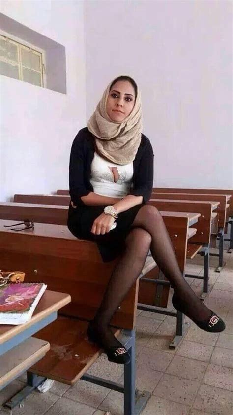 Pin On Hijab And Nylon