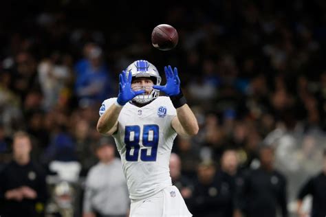 Detroit Lions to tender Brock Wright as RFA, working to re-sign Anthony ...