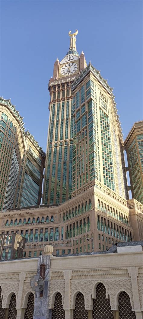 Makkah Tower Wallpaper | Makkah tower, Masjid al haram, Makkah