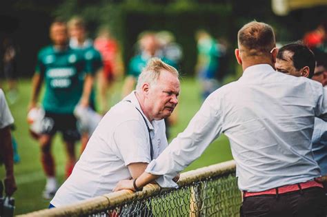 Stempniewski Liczba B D W S Dziowskich Wzros A W Zastraszaj Cym Tempie