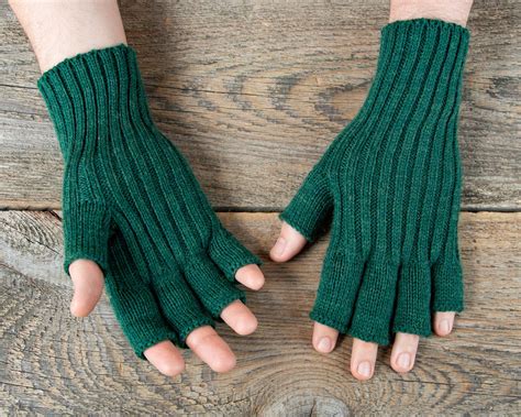 Dark Emerald Green Winter Gloves Men Wool Gloves Hand Knitted Etsy