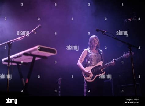 Jenn Wasner Of Baltimore Duo Wye Oak Live On Stage At Islington
