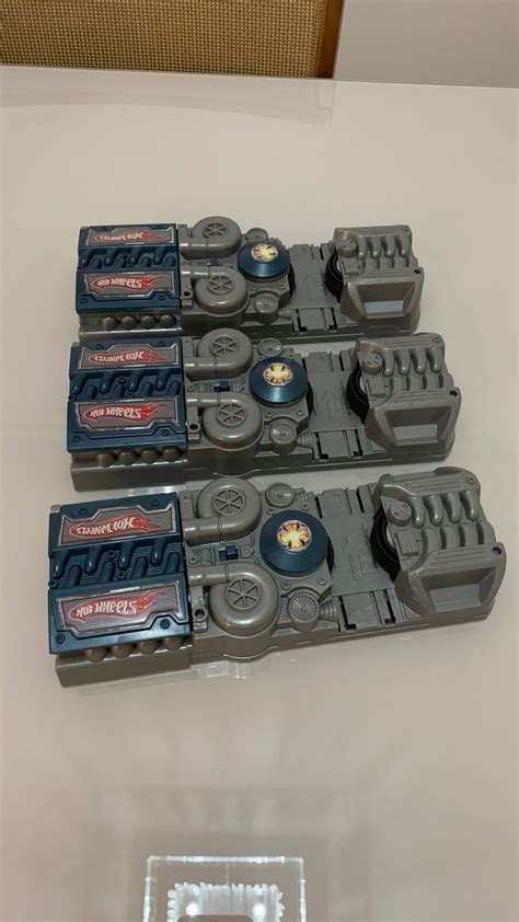 Mattel Hot Wheels Track Builder Lançador de Carro Booster Brinquedo Hot Wheels Usado 74838647