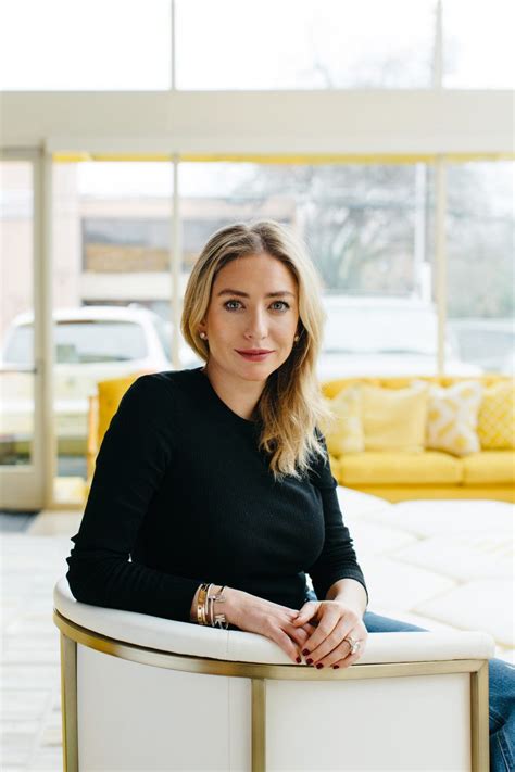 Bumble Ceo Whitney Wolfe Herd Became A Rare Female Billionaire Artofit