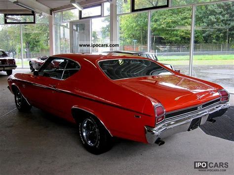 1969 Chevrolet Chevelle SS - Car Photo and Specs